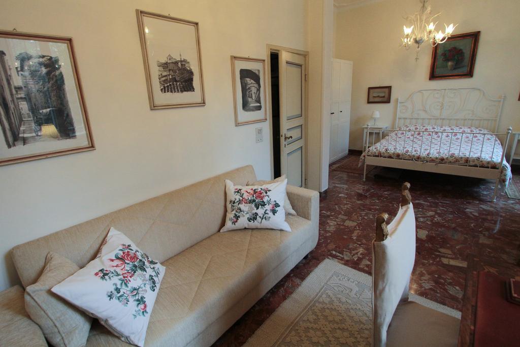 Il Diospero B&B Firenze Szoba fotó