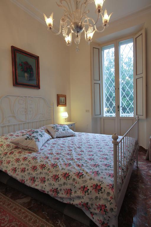Il Diospero B&B Firenze Szoba fotó