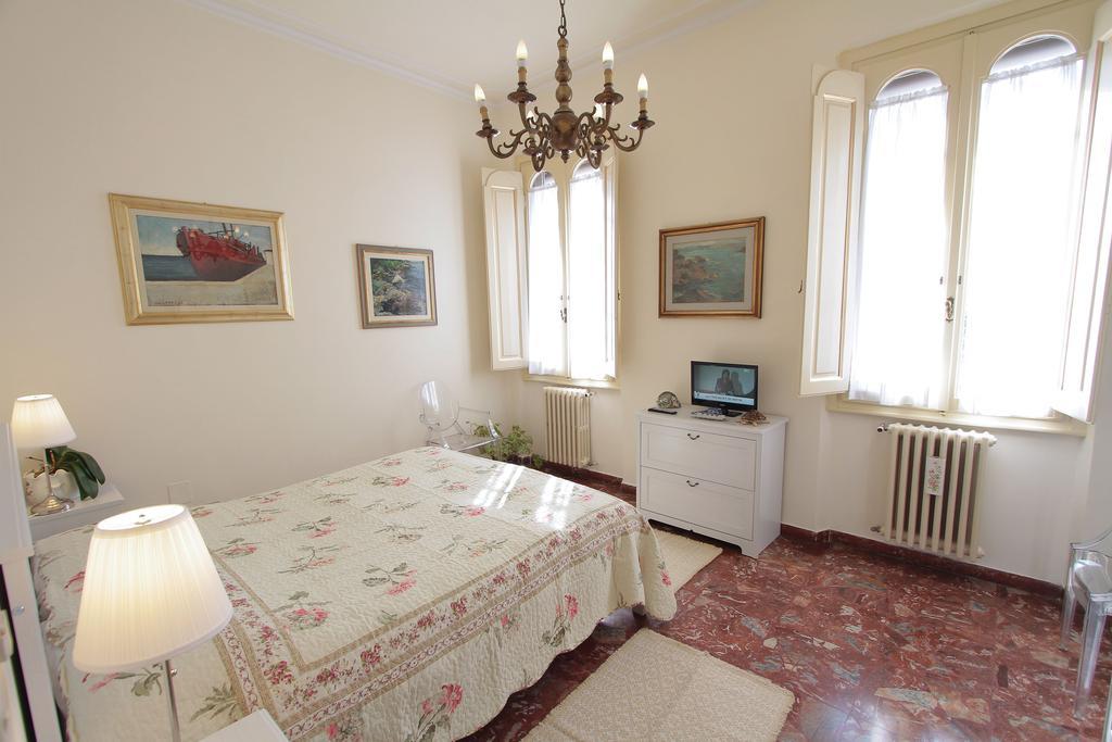 Il Diospero B&B Firenze Szoba fotó